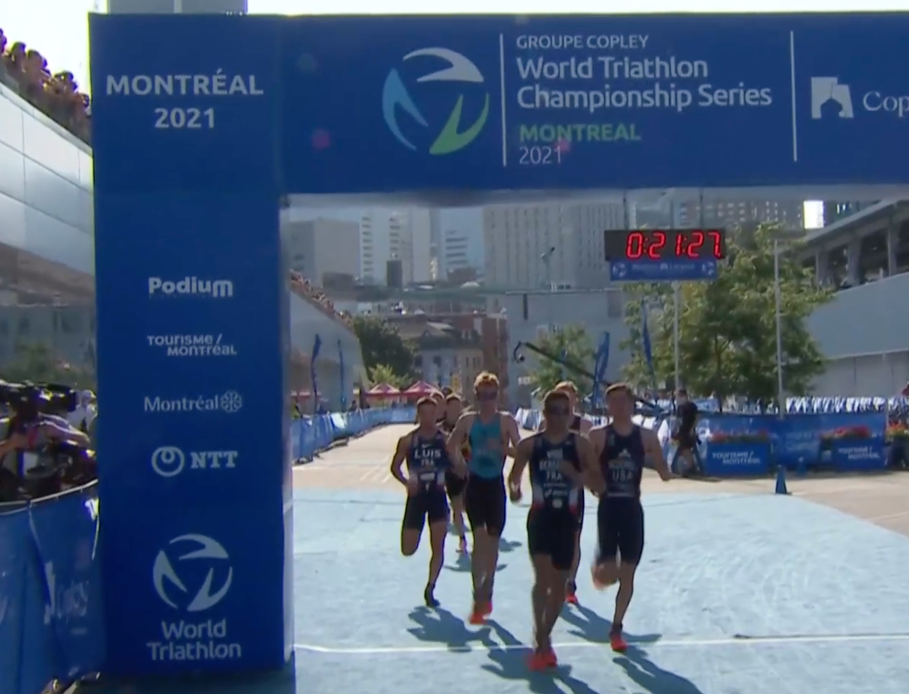 Dorian Coninx takes the win of WTCS Montreal, French podium clean sweep