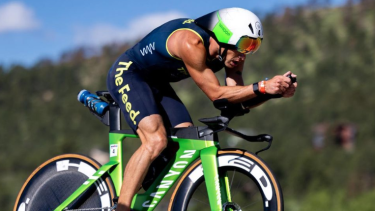 Lionel Sanders wins Ironman 70.3 Oregon