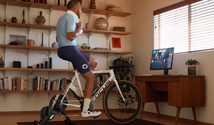 Virtual shifting in new Wahoo Kickr Core Zwift One - Triathlon Today